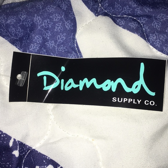 Diamond T-shirt - Picture 3 of 5